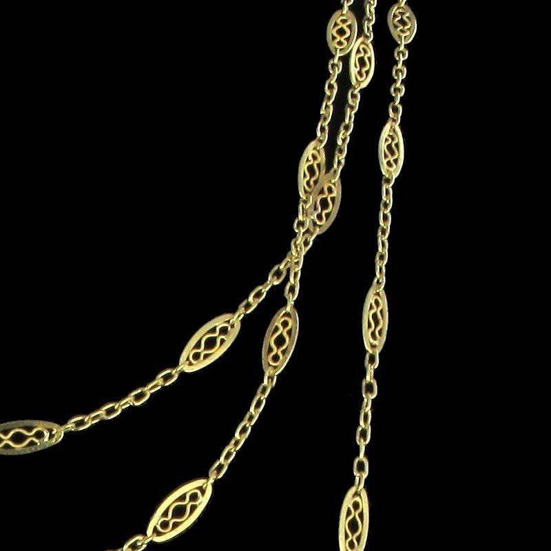 French 1930s Art Deco 18 Karat Yellow Gold Long Necklace 1