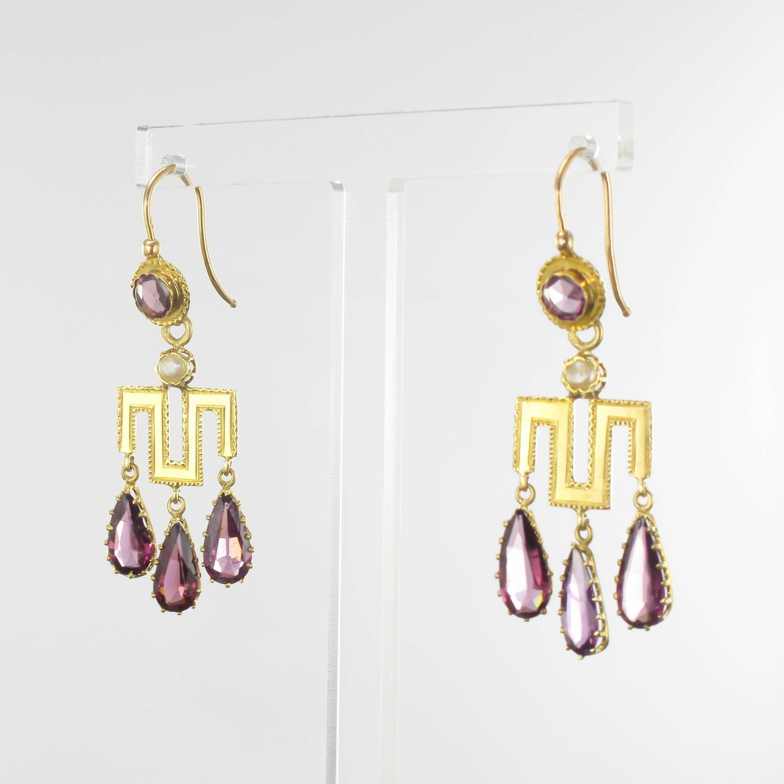 French Louis-Philippe Fine Pearl Garnet Gold Earrings  In New Condition In Poitiers, FR