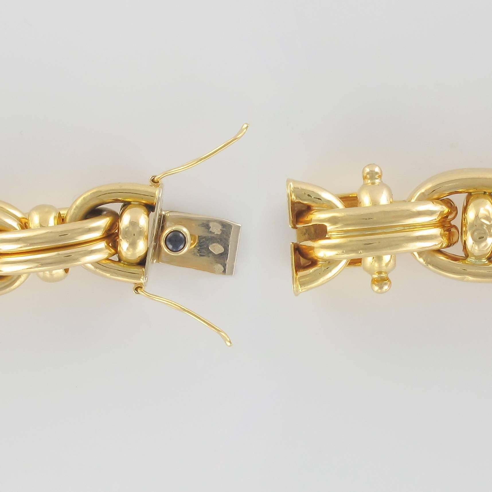 Retro 1970s French Caplain Bijoux Yellow gold anchor chain bracelet