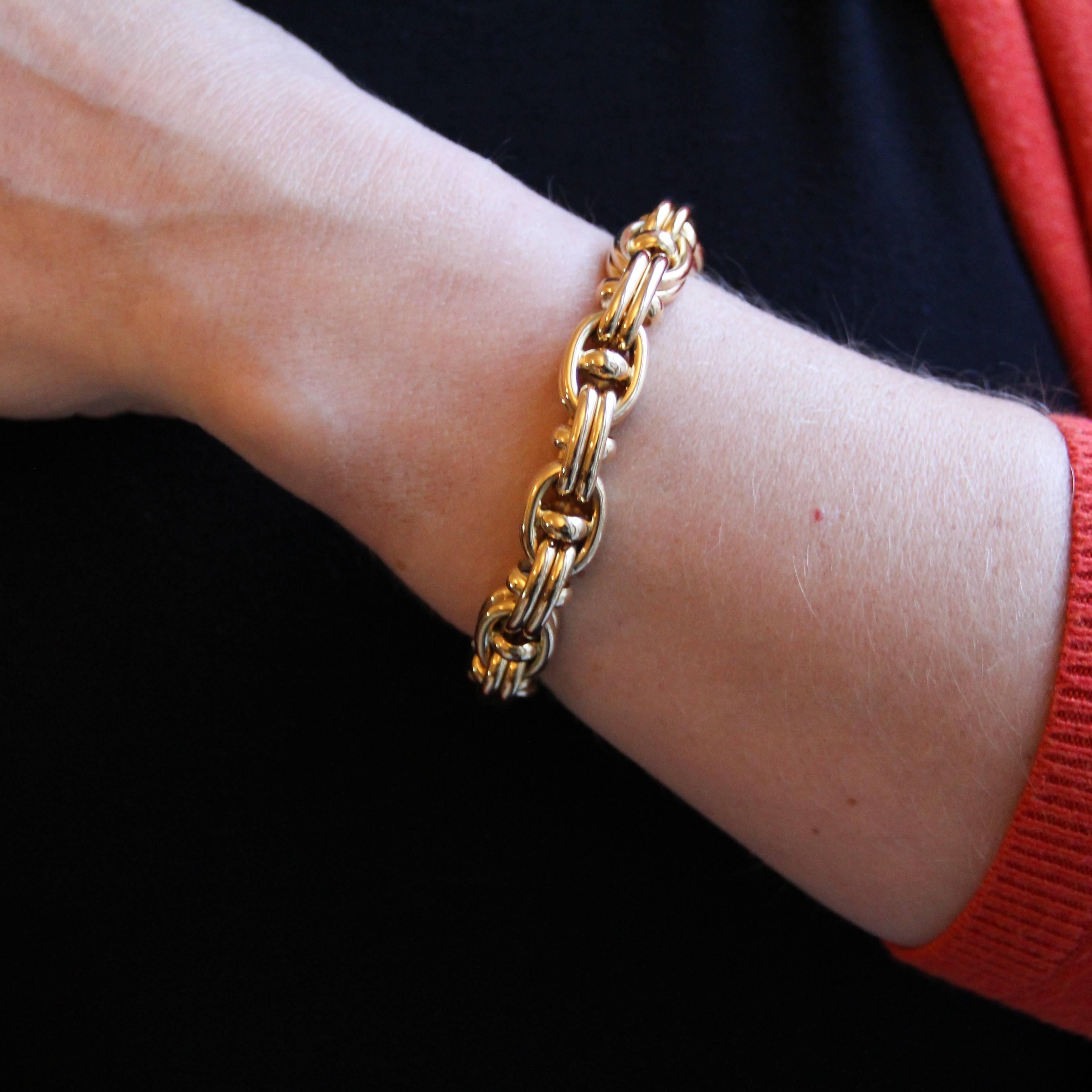 anchor chain bracelet gold