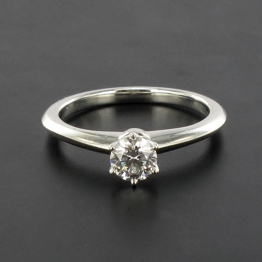 Women's Tiffany 0.45 carat F.VVS2 Diamond Certified Platinium Solitaire Ring