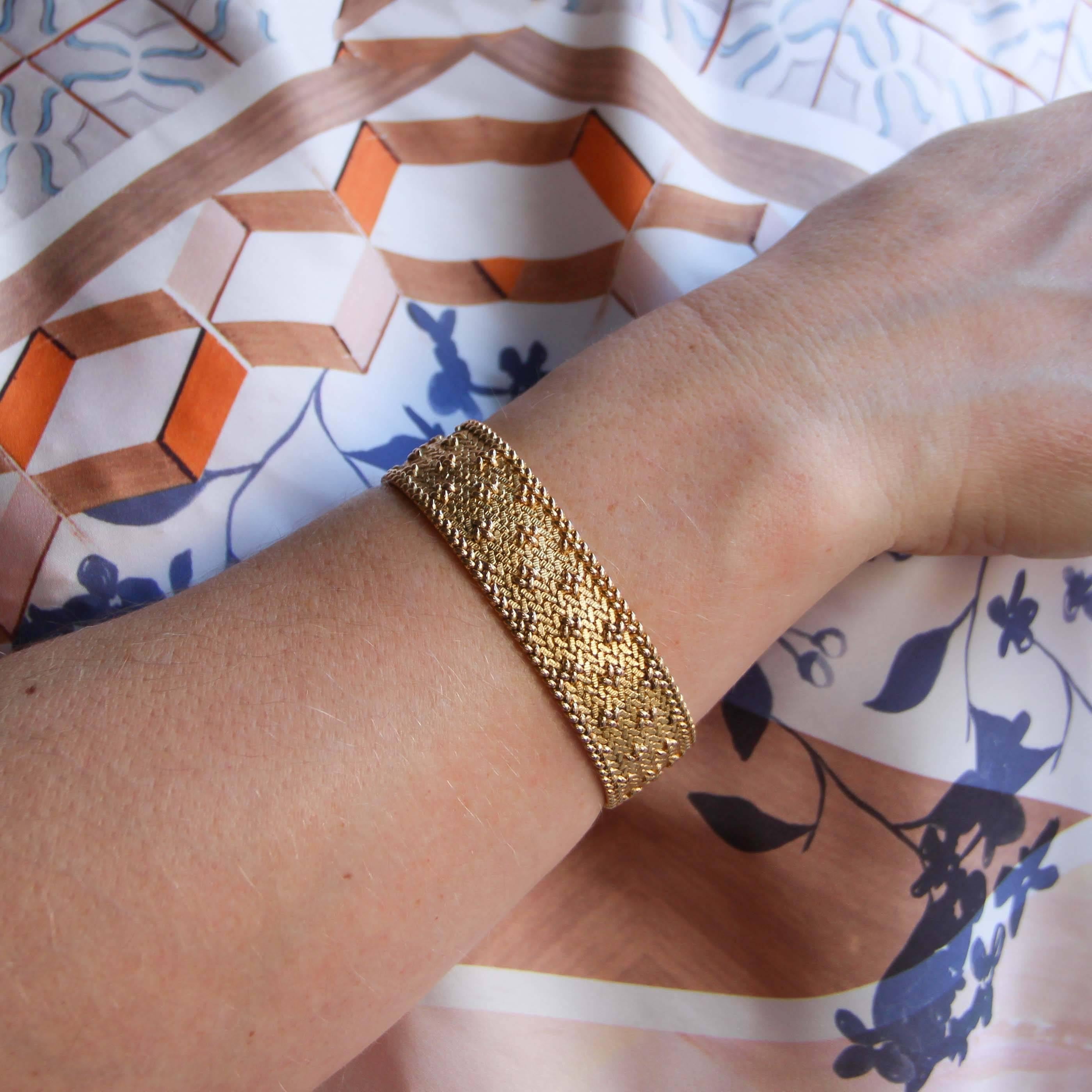 Frenc 1960s Retro Gold Link Bracelet In Excellent Condition In Poitiers, FR