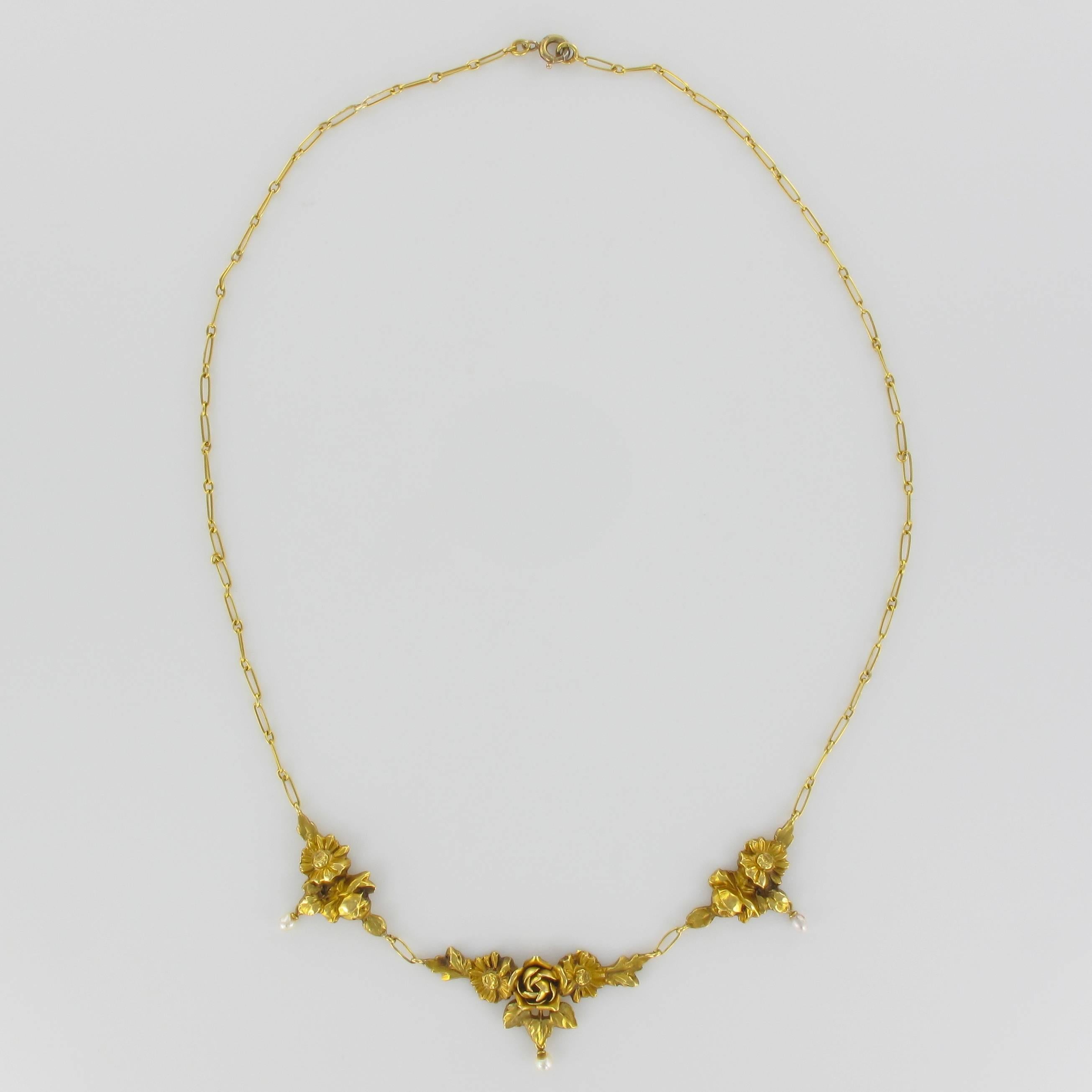 Women's French 1900s Roses and Natural Pearl Gold Necklace 