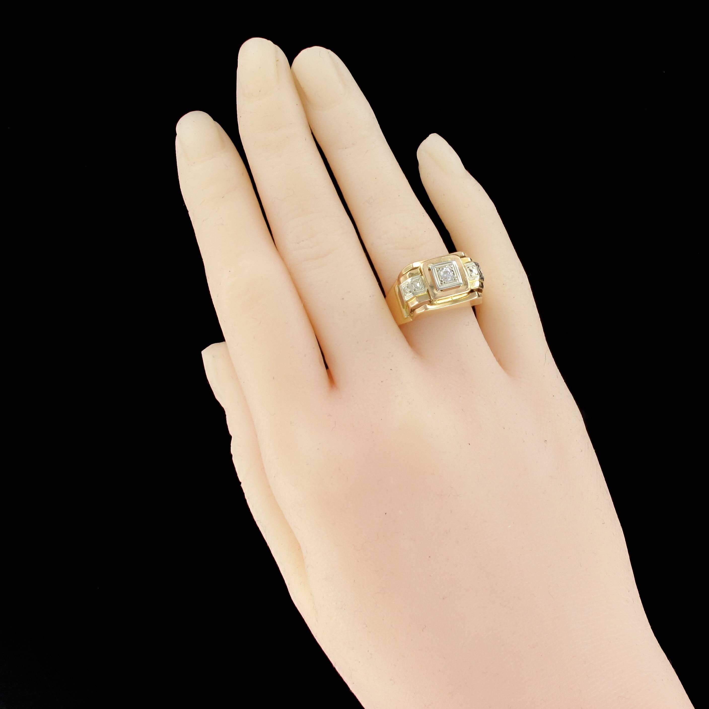 1950s French Diamond Yellow Gold Tank Ring In New Condition In Poitiers, FR