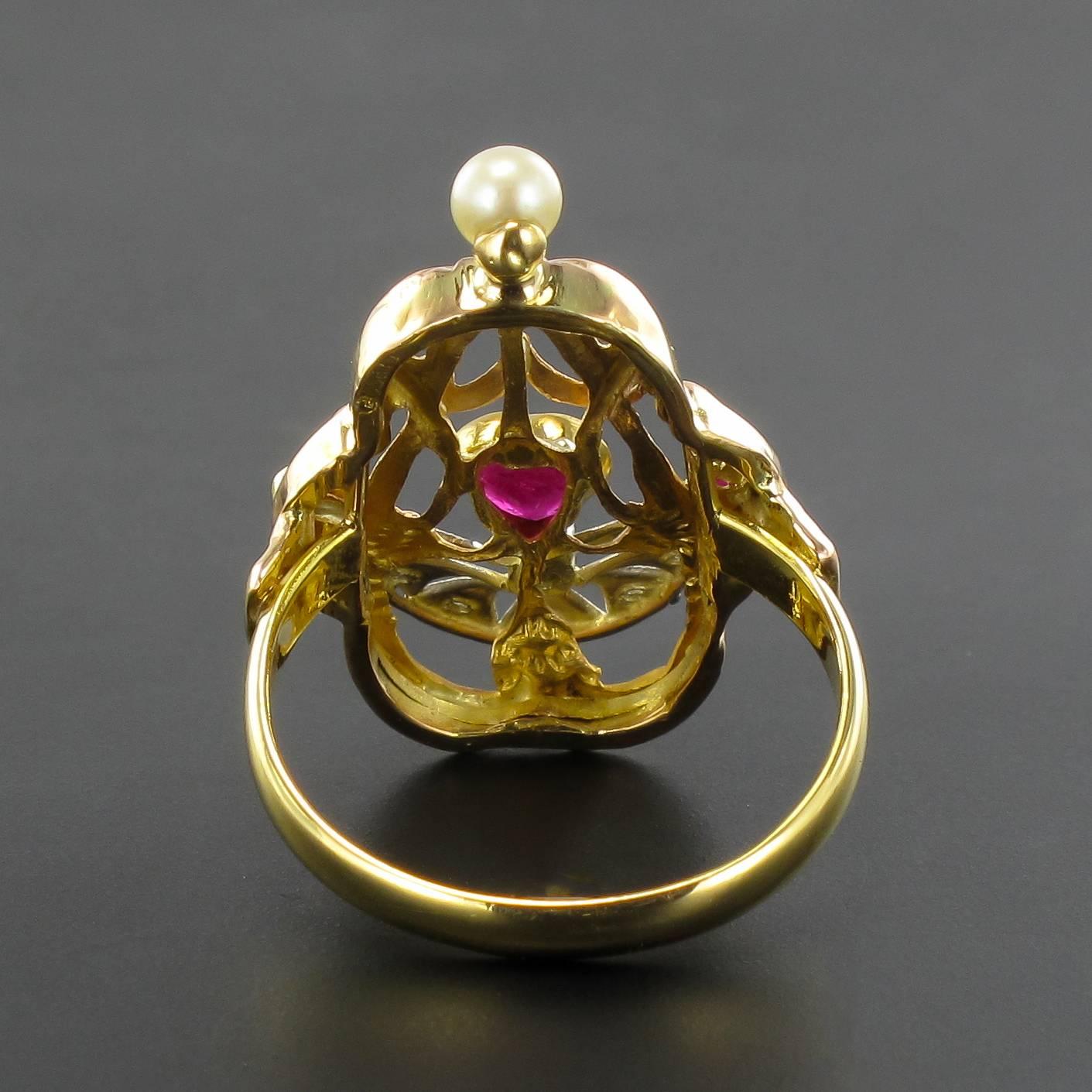 French Art Nouveau Ruby Diamond and Pearl Ring In Good Condition In Poitiers, FR