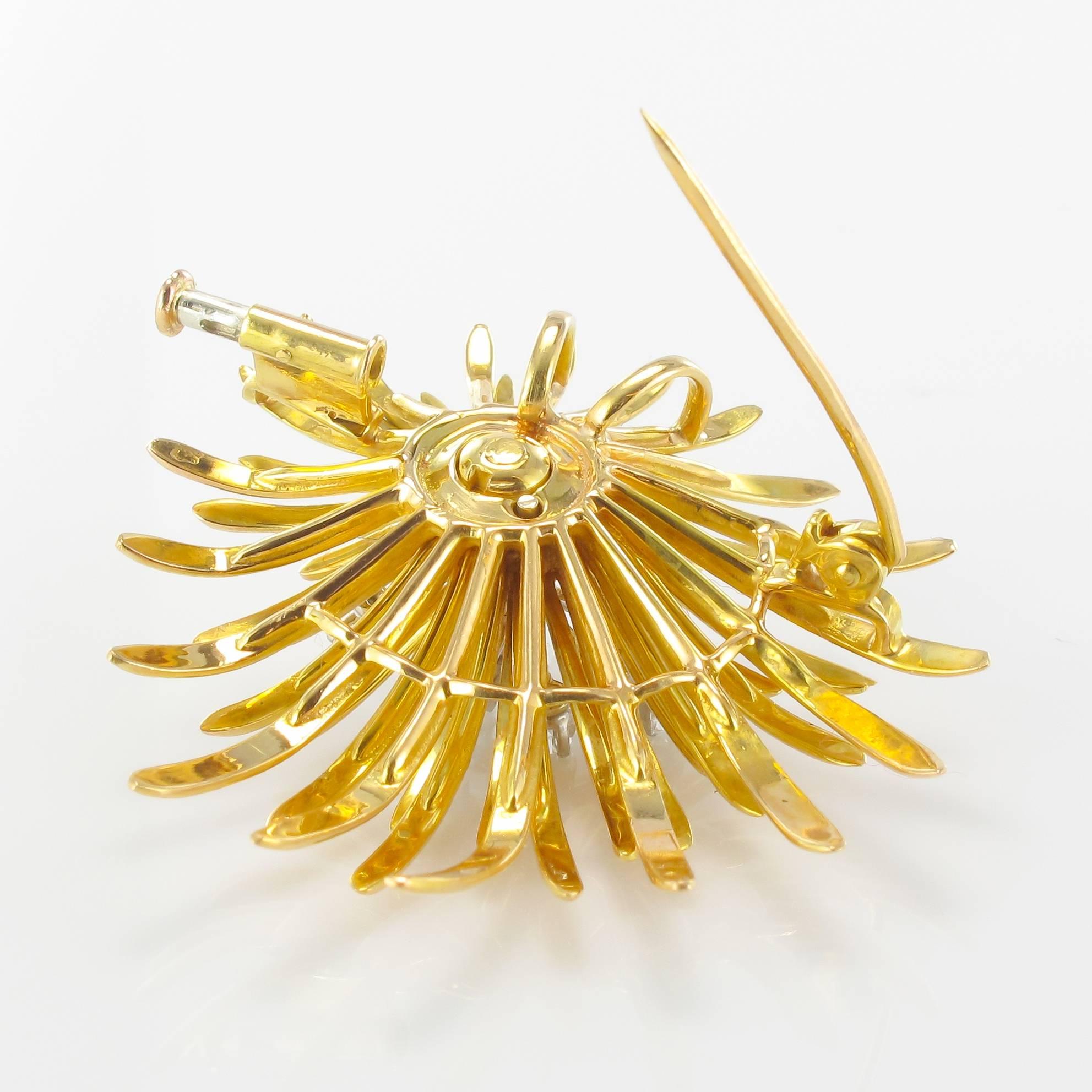 French Retro Diamond Gold Floral Brooch For Sale 1