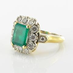 1970s French 2.20 Carat Emerald Diamond Gold Ring