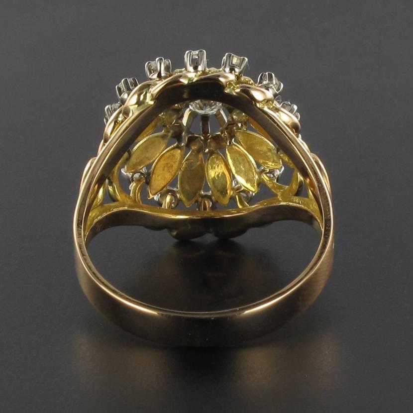 French 1960s Diamond Yellow Gold Cocktail Ring In Excellent Condition In Poitiers, FR