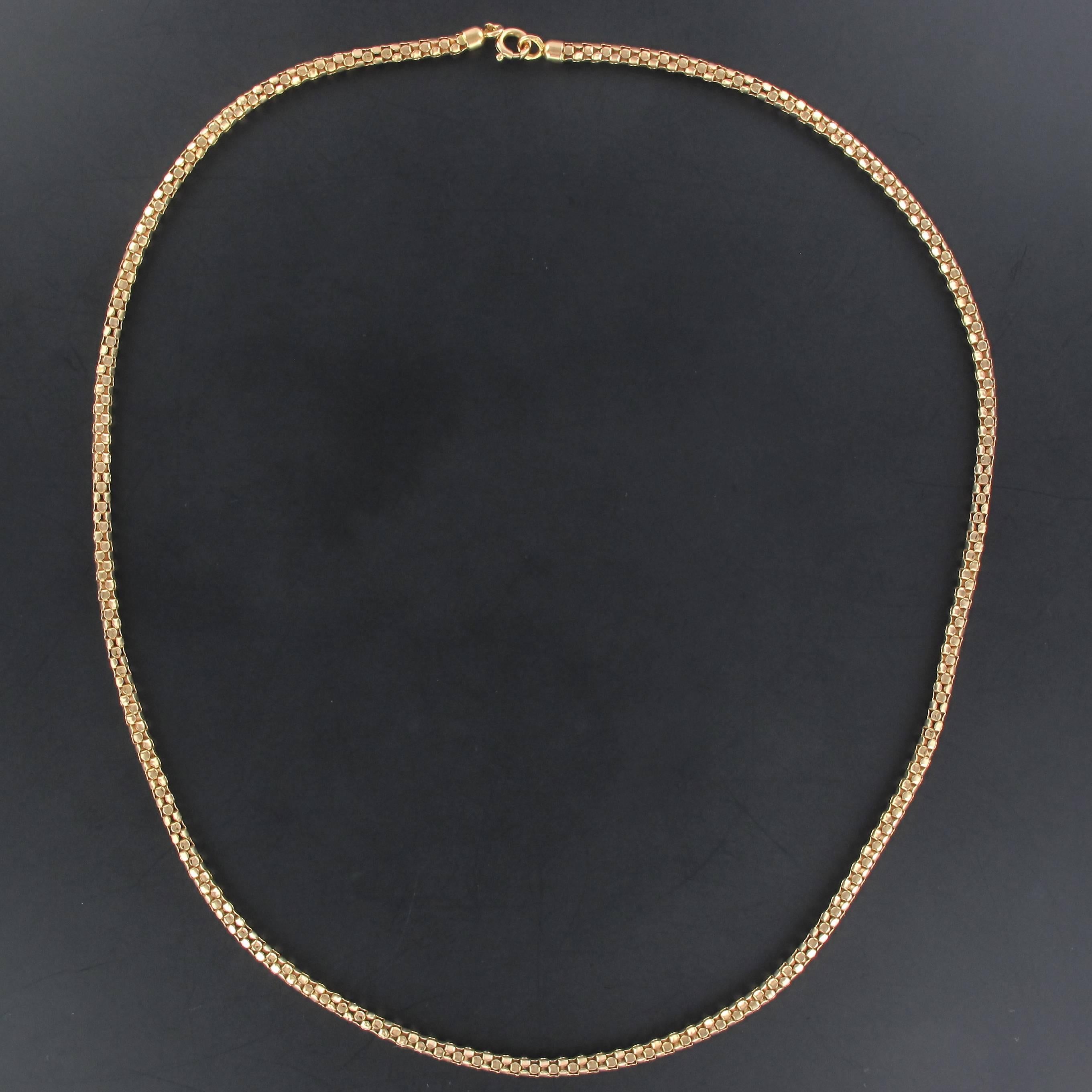 French 1900s 18 Carat Yellow Gold Chain Necklace In Excellent Condition In Poitiers, FR