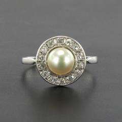 1900s Antique Japon Pearl and Rose Cut Diamond Platinum Ring