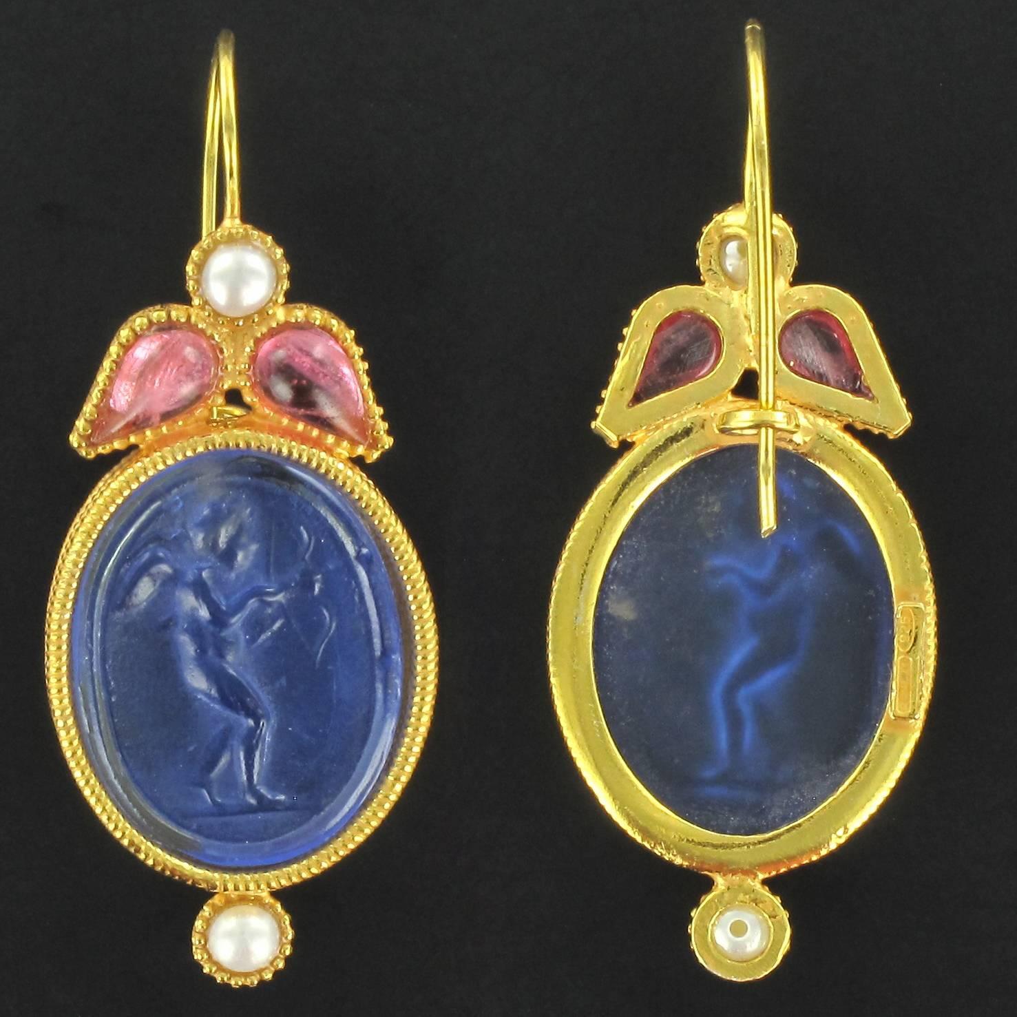 Italian Crystal Pearl Blue Intaglio Vermeil Drop Earrings In New Condition In Poitiers, FR