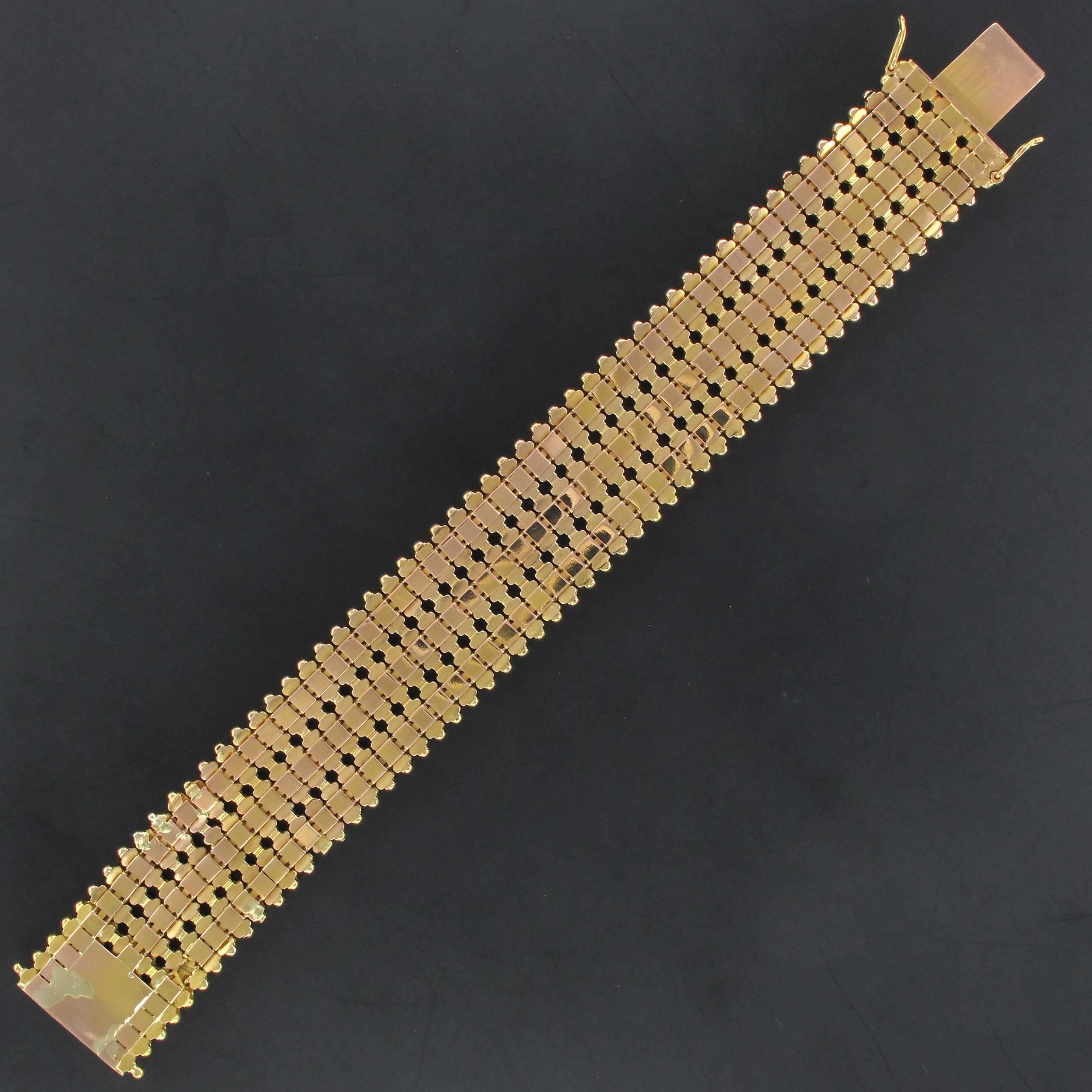 French 1900s Flexible Two Gold Bracelet For Sale 1