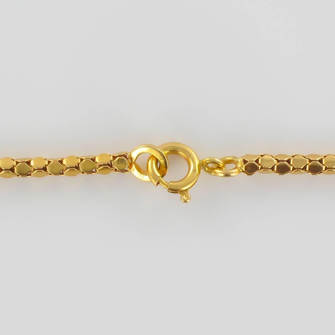French 1960s 18 Carat Yellow Gold Chain Necklace In New Condition In Poitiers, FR