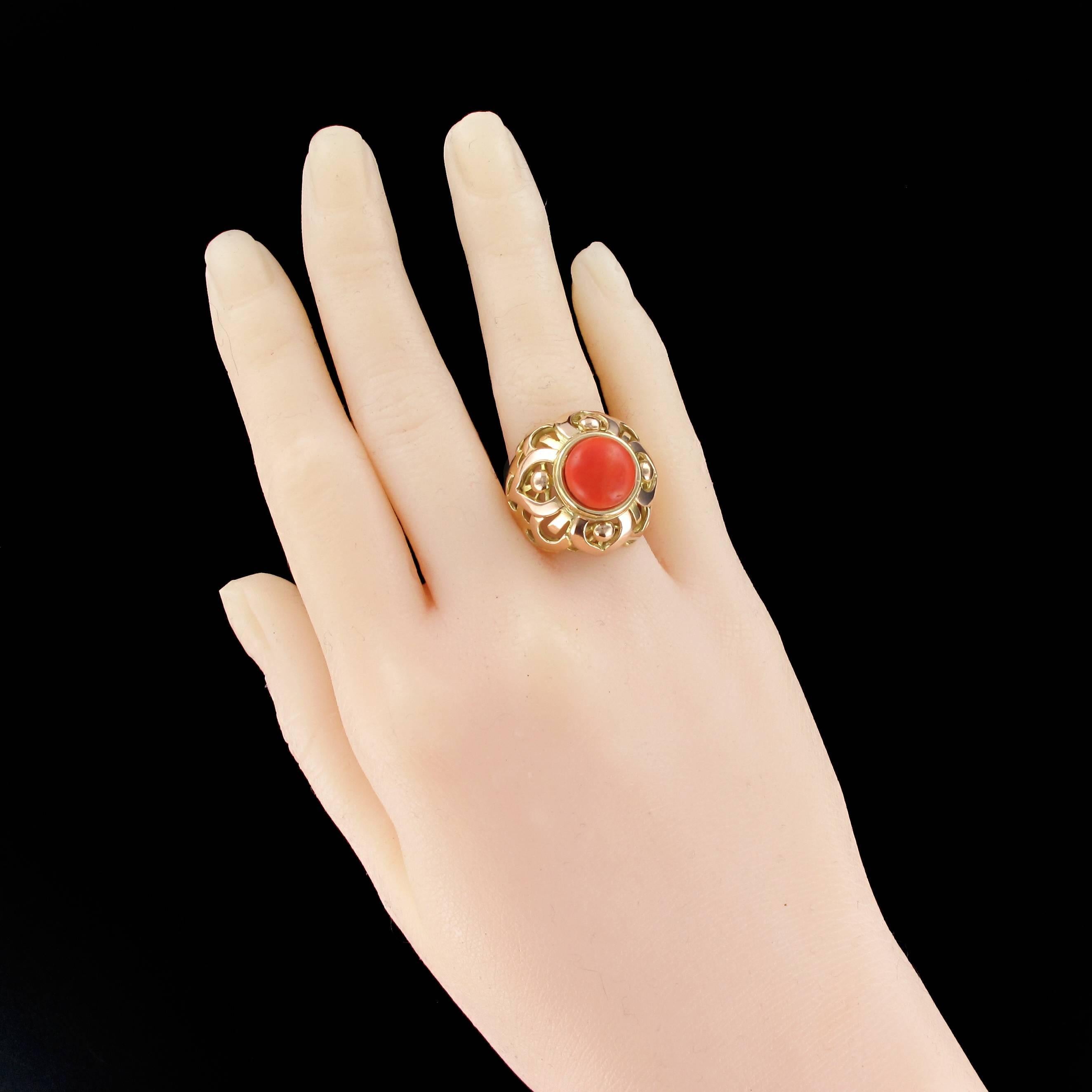 French Vintage 1980s Mediterranean Coral Gold Dome Ring For Sale 6