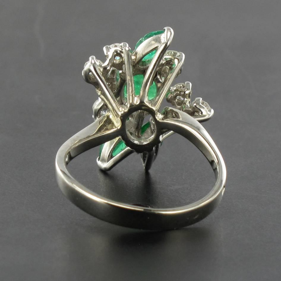 Women's French 1970s Emerald Diamond 18 Carat White Gold Ring