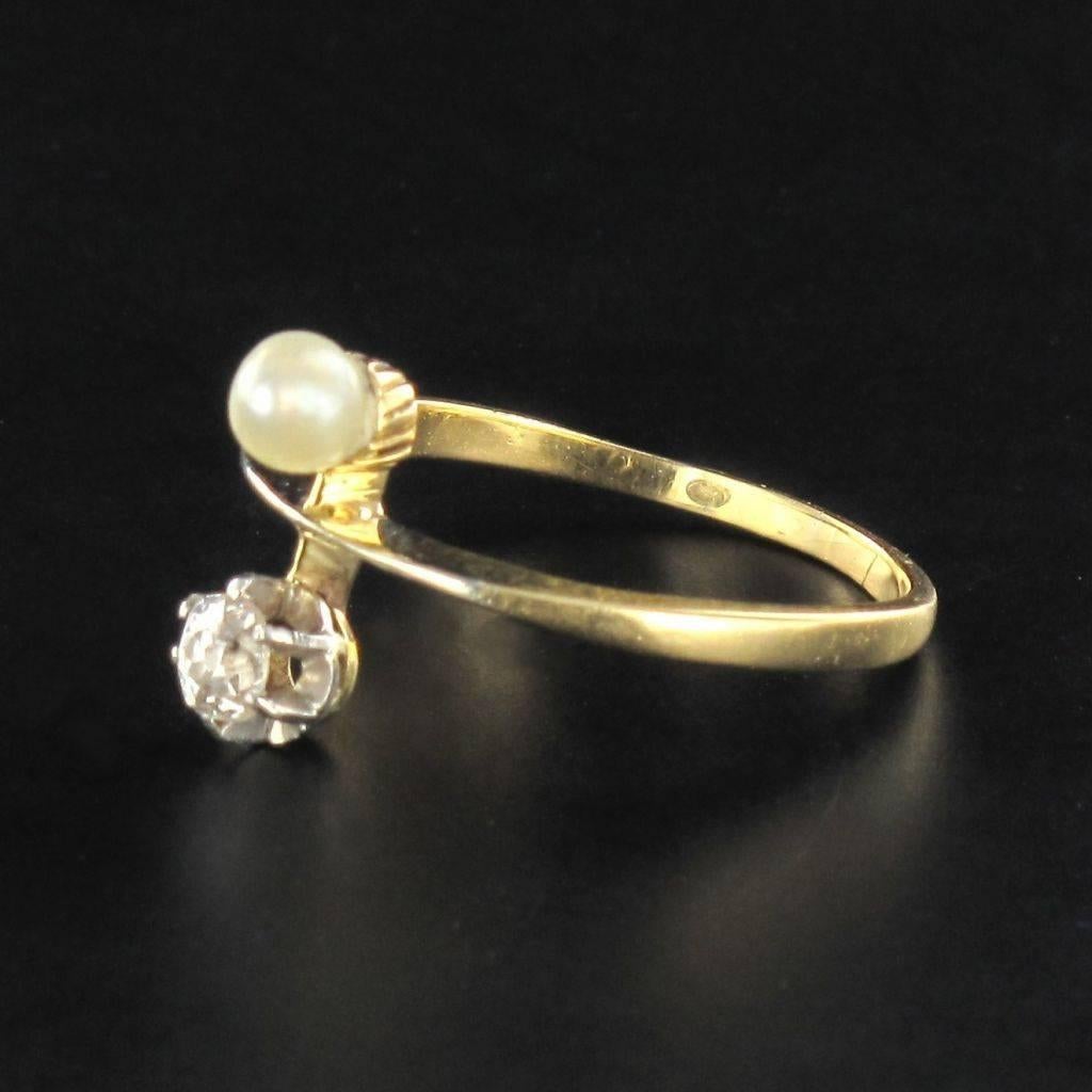 Women's Antique Toi et Moi 18 Karats Yellow Gold Natural Pearl Diamond Ring