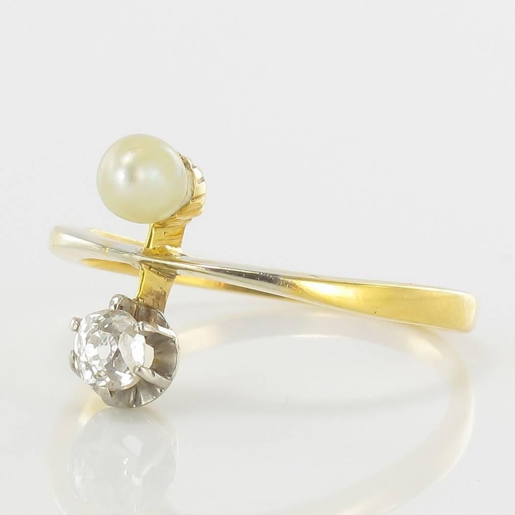Belle Époque Antique Toi et Moi 18 Karats Yellow Gold Natural Pearl Diamond Ring