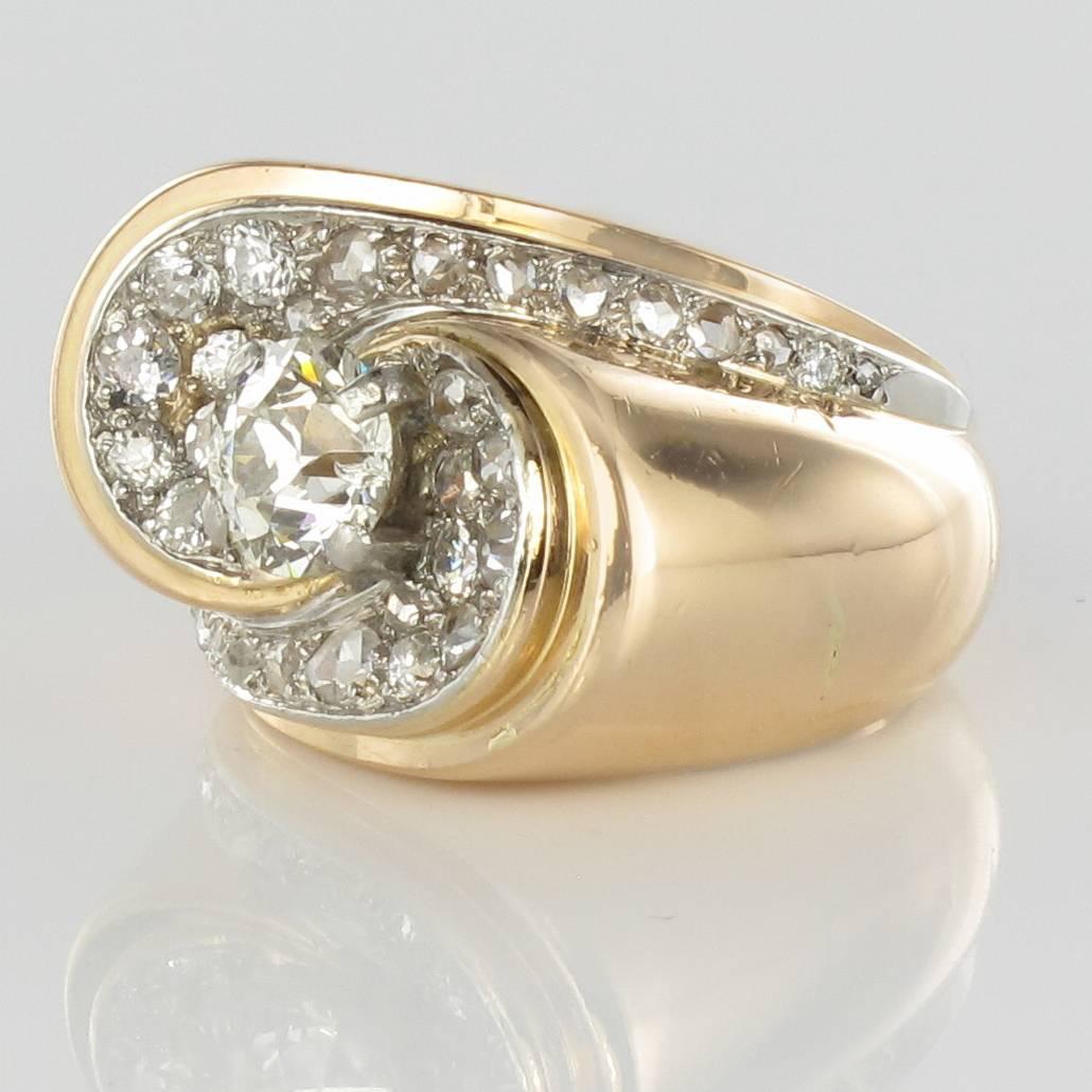 French 1940s Retro 1.50 Carat Diamond Platinum Yellow Gold Tank Ring In New Condition In Poitiers, FR