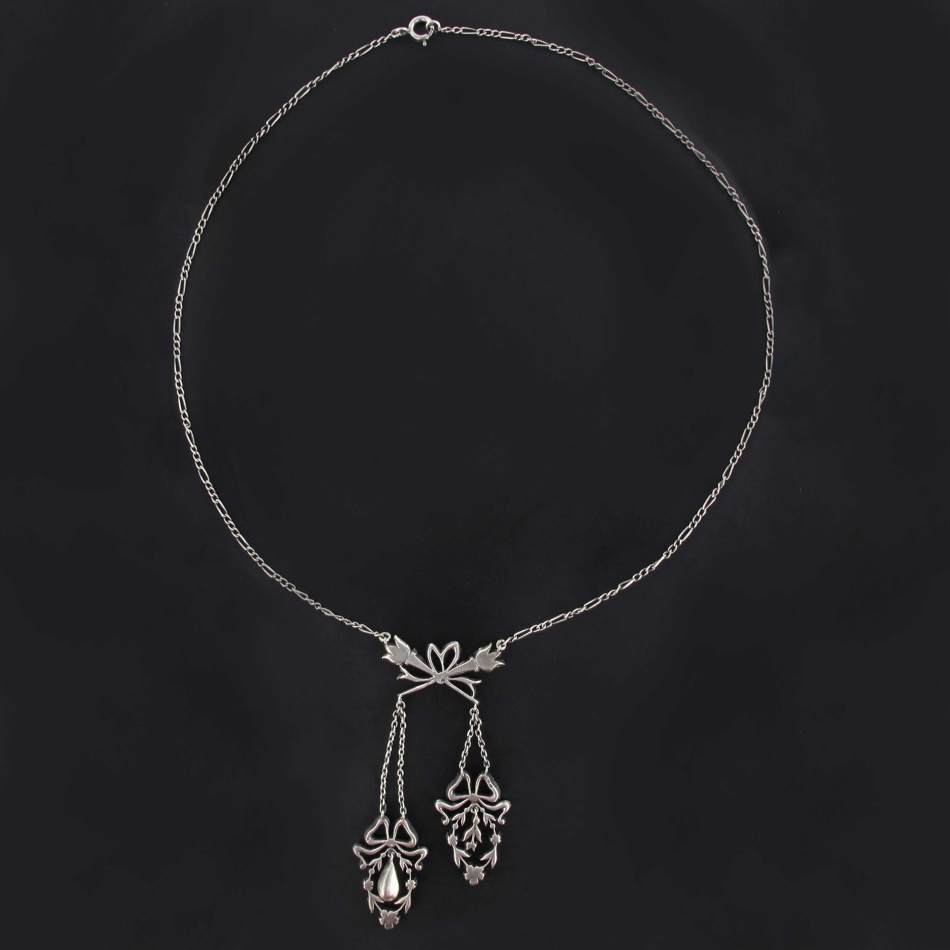 19th Century Antique Silver Hymenée Torches Negligé Chain Necklace  In Good Condition In Poitiers, FR