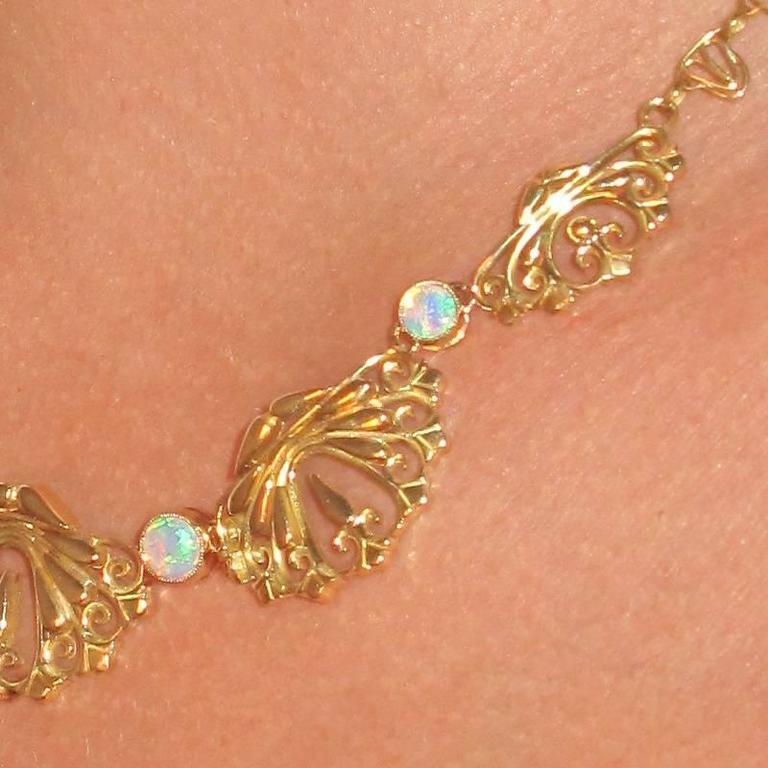 1900s French Opal Gold Drapery Necklace For Sale at 1stdibs
