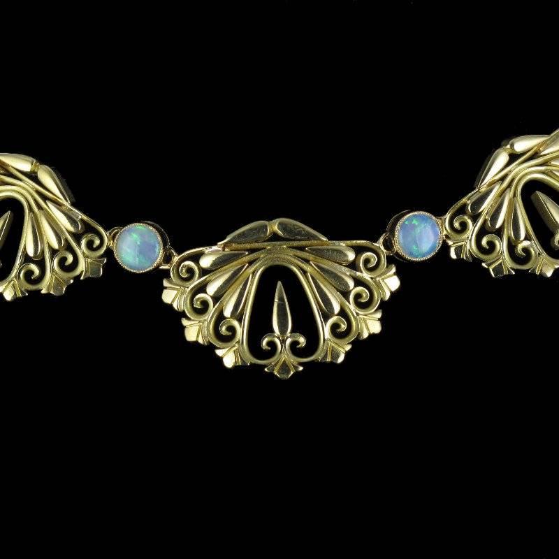 1900s French Art nouveau Opal Gold Drapery Necklace  7