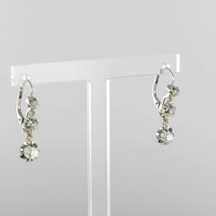 1930s French Trembleuses Diamond Gold Earrings