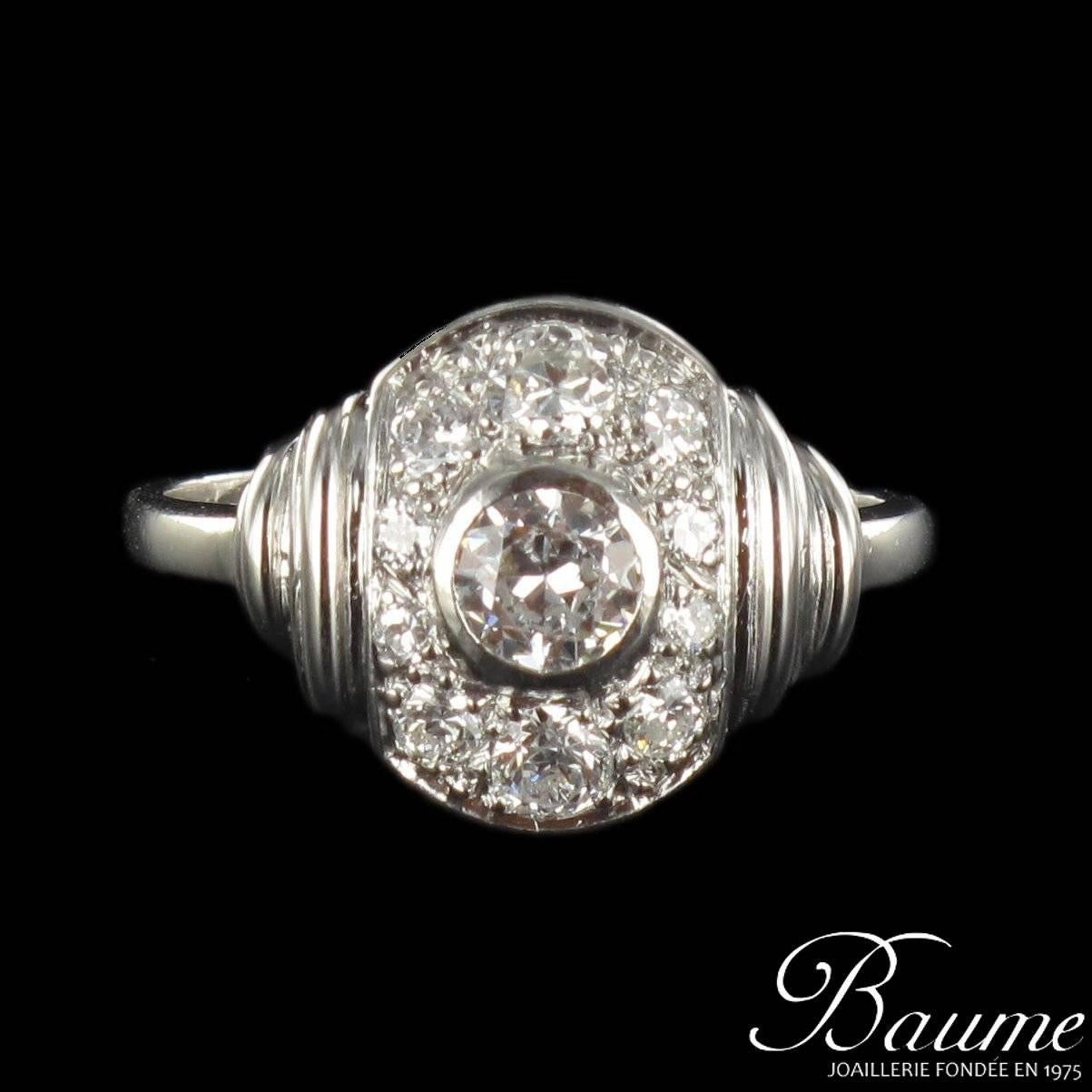 French Art Deco Diamond Gold Platinum Ring In Excellent Condition In Poitiers, FR