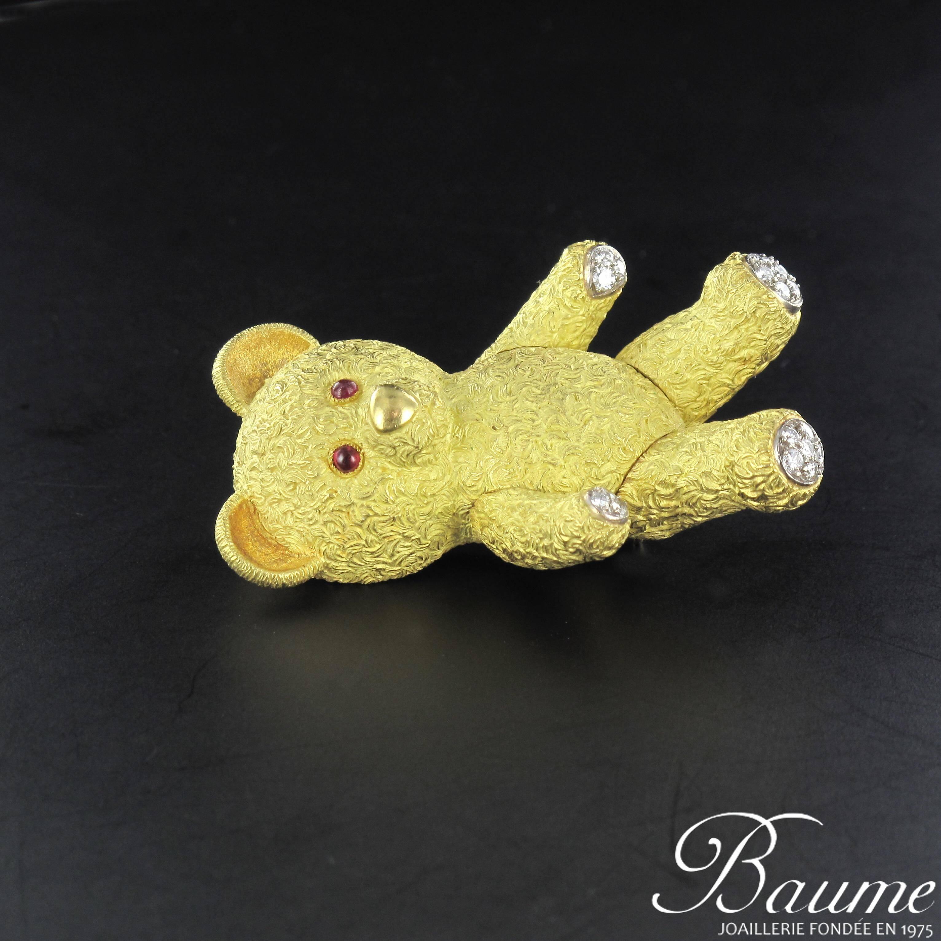 French Diamond Gold Bear Brooch 10