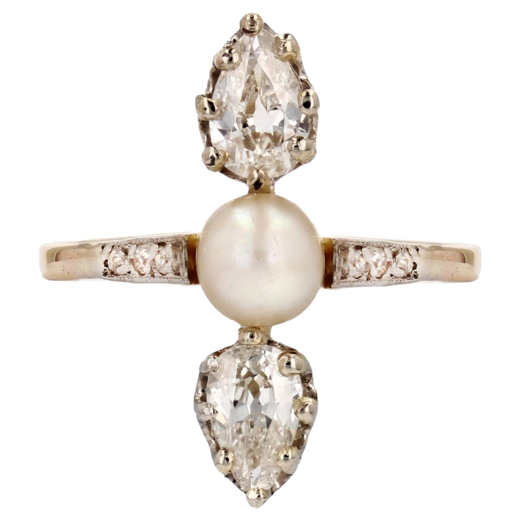 Anello in oro giallo 18 carati con perle naturali del 19° secolo e diamanti taglio pera