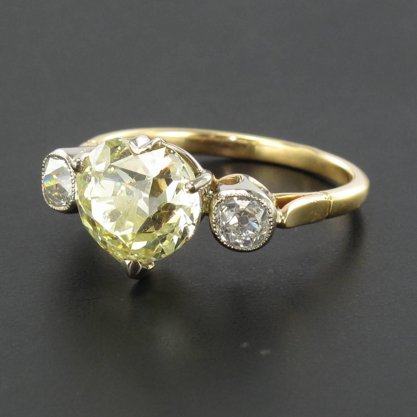 French Antique 3.58 Carat Fancy Yellow Heart Cut Diamond Gold Ring 7