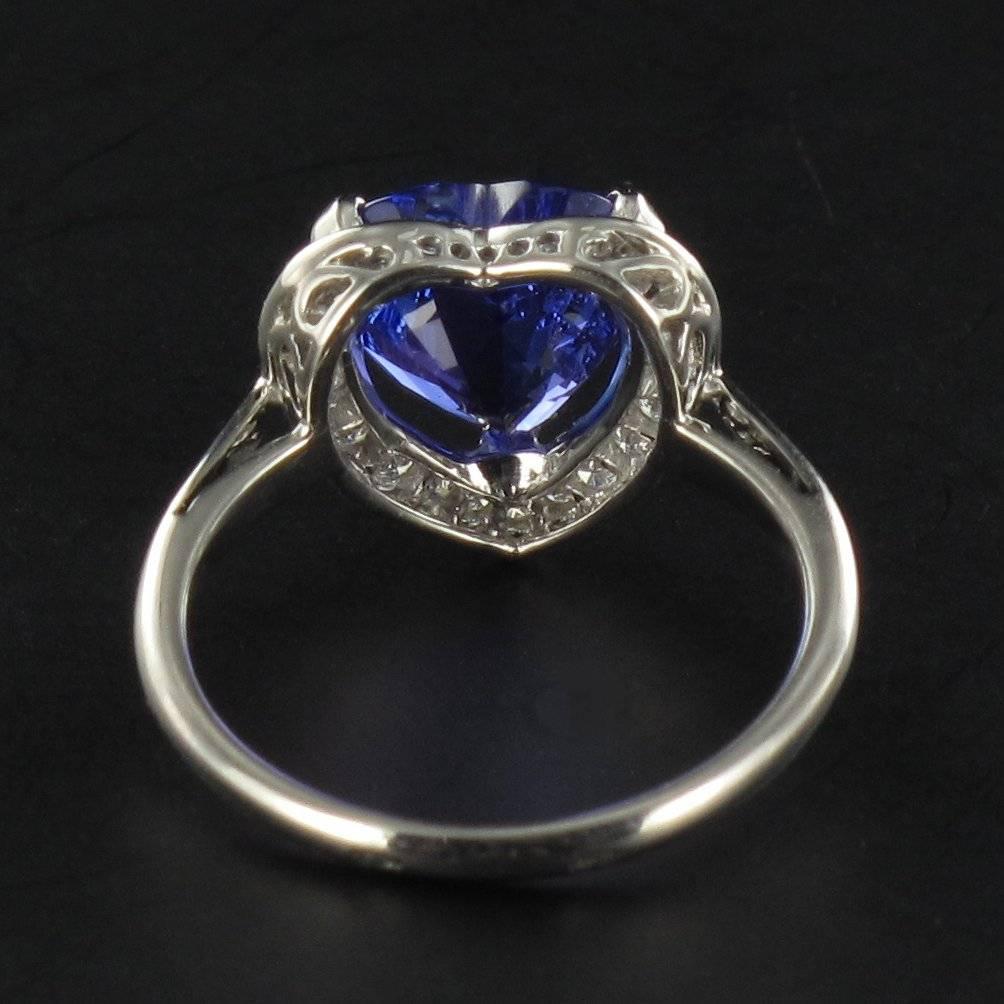 Heart Shaped Tanzanite Diamond Gold Ring For Sale 11