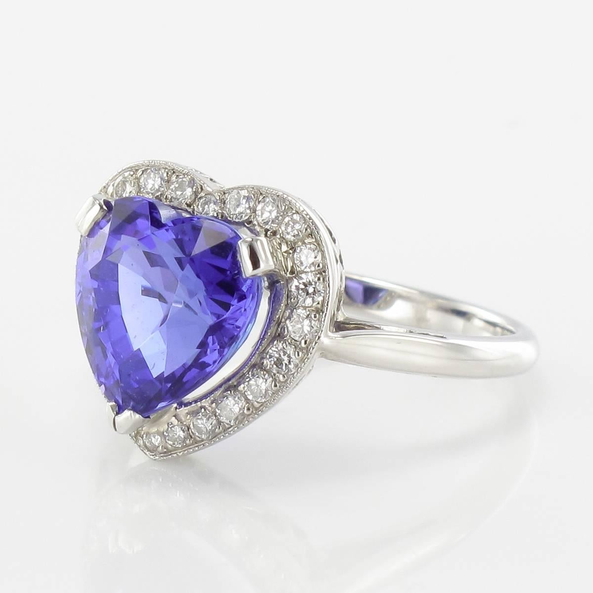 Heart Shaped Tanzanite Diamond Gold Ring For Sale 8