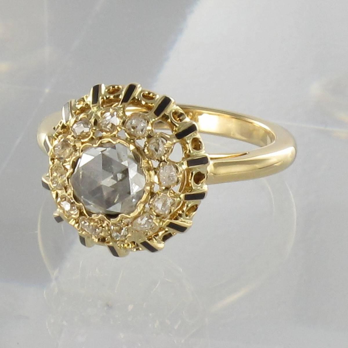 Women's Antique Black Enamel Rose Cut Diamond Gold Ring 