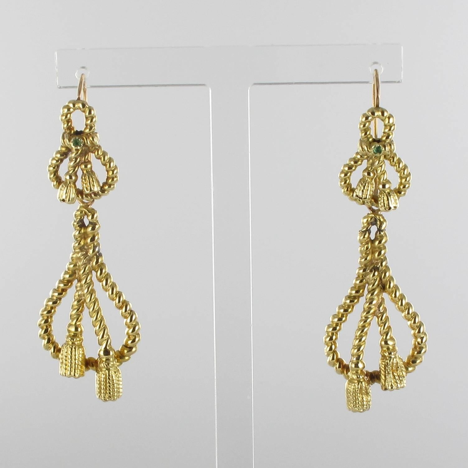 Women's French 19th Century Emerald 18 carats Yellow Gold Drop Dangle Earrings
