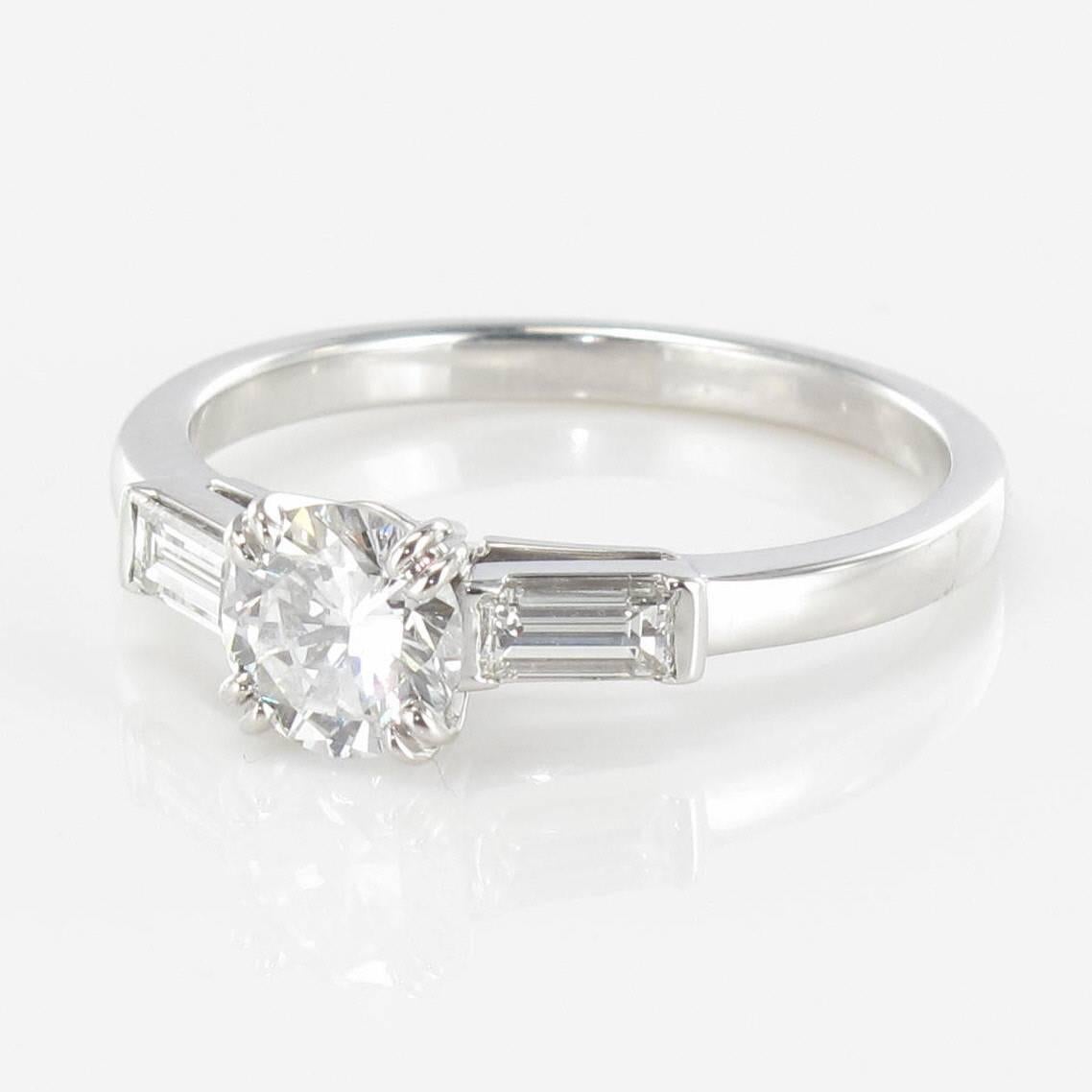 Art Deco Style 1 Carat Diamond 18 Karat White Gold Solitaire Ring 11