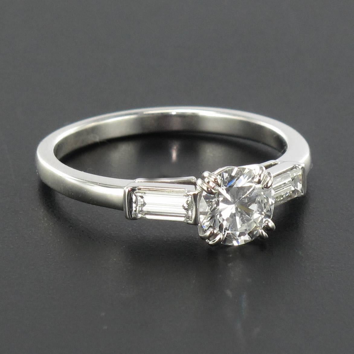 Art Deco Style 1 Carat Diamond 18 Karat White Gold Solitaire Ring 12