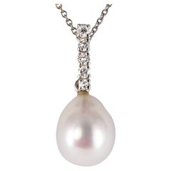 modern pearl necklace Modern Pearl Diamond 18 Karat White Gold Pendant