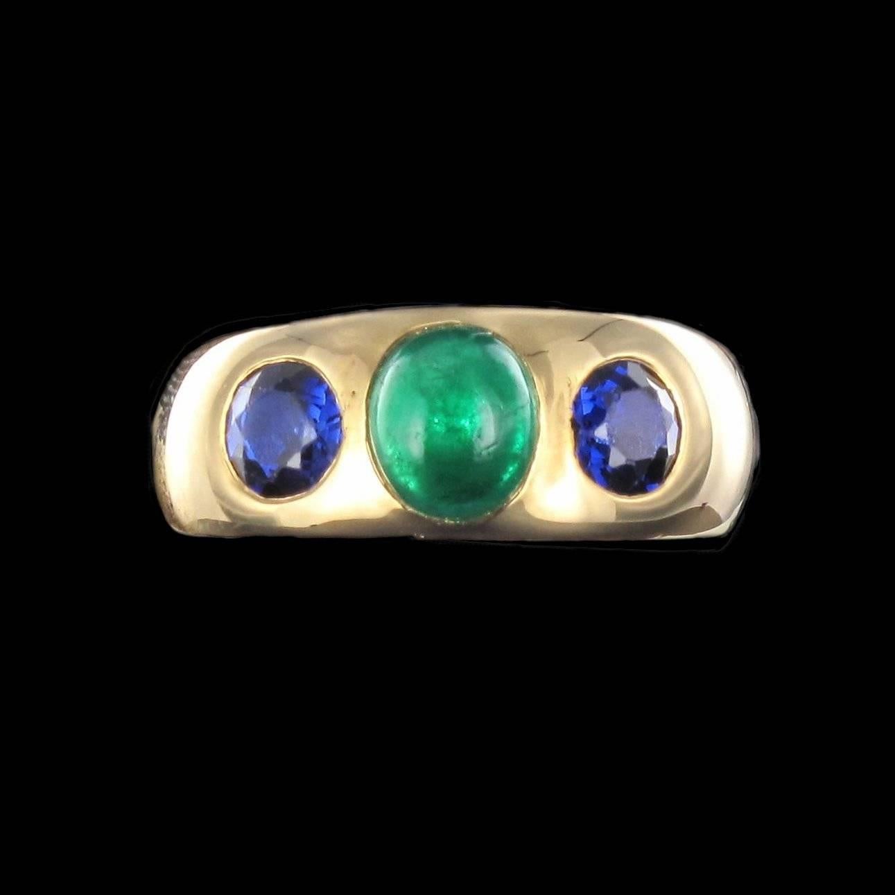 Ring mit Saphir und Smaragd 1