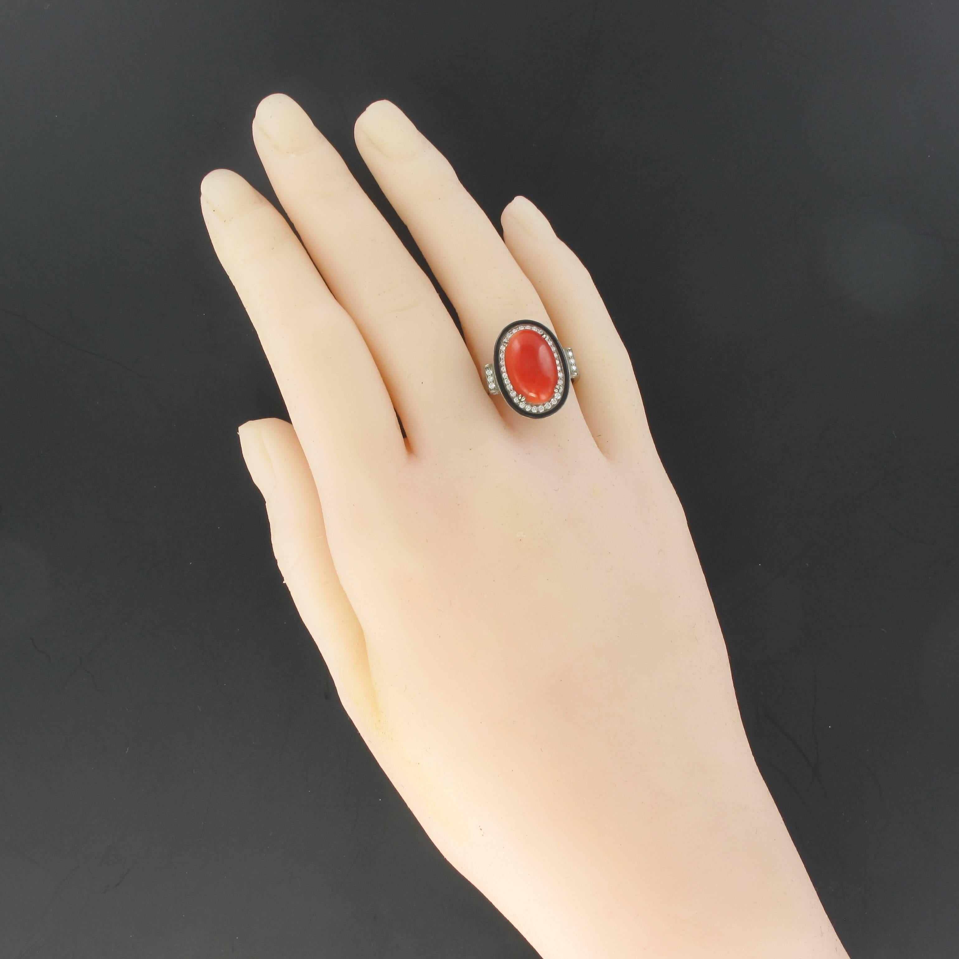 Art deco Coral Onyx and Diamond Ring In New Condition In Poitiers, FR