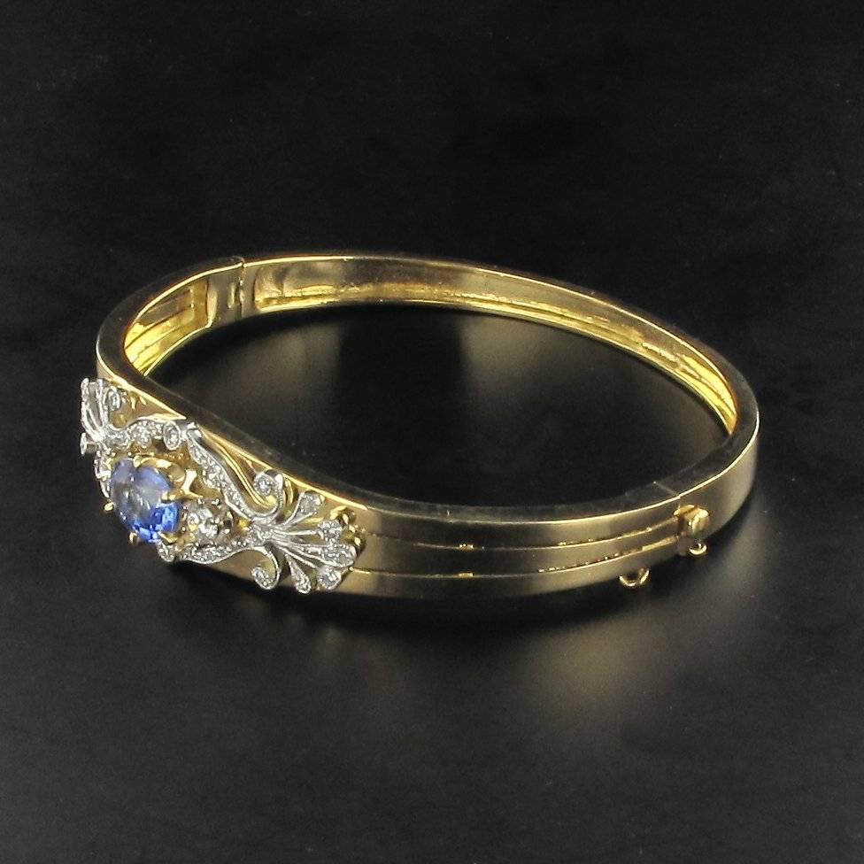 Women's Gold Bangle Bracelet Set with Diamonds and Sapphire For Sale