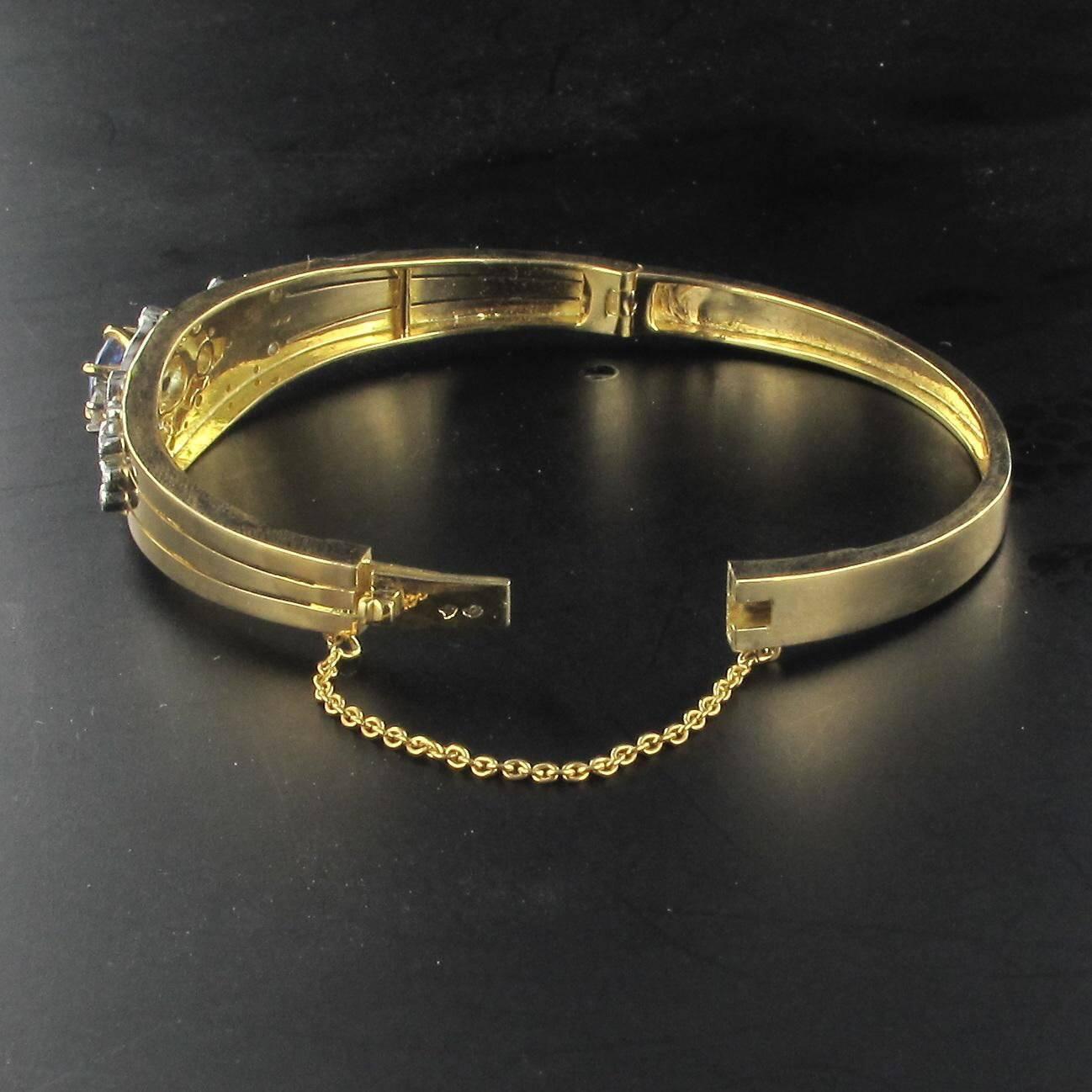 Gold Bangle Bracelet Set with Diamonds and Sapphire For Sale 2