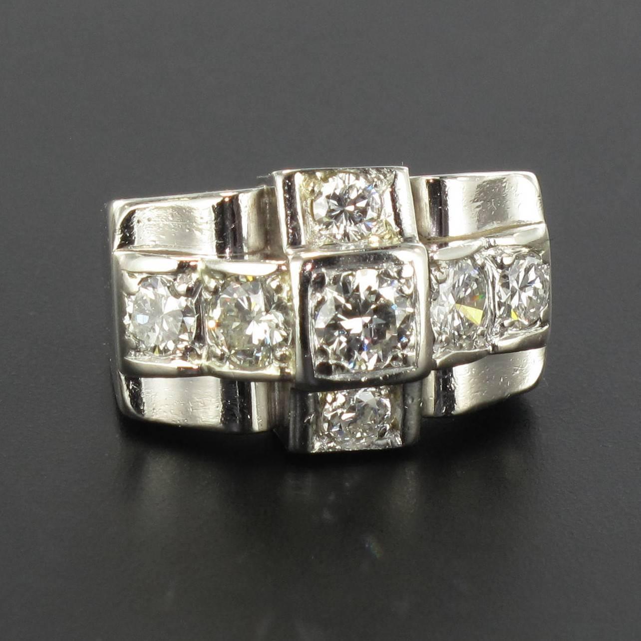 1930s Splendid French Art Deco Diamond Platinum Ring For Sale 7