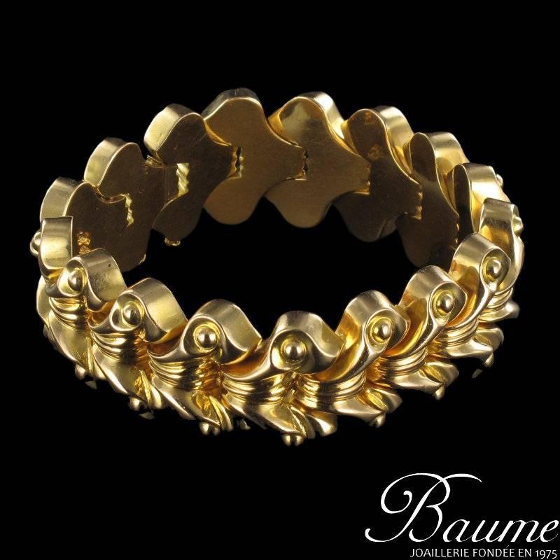 French 1940s Gold Tank Bracelet For Sale 8