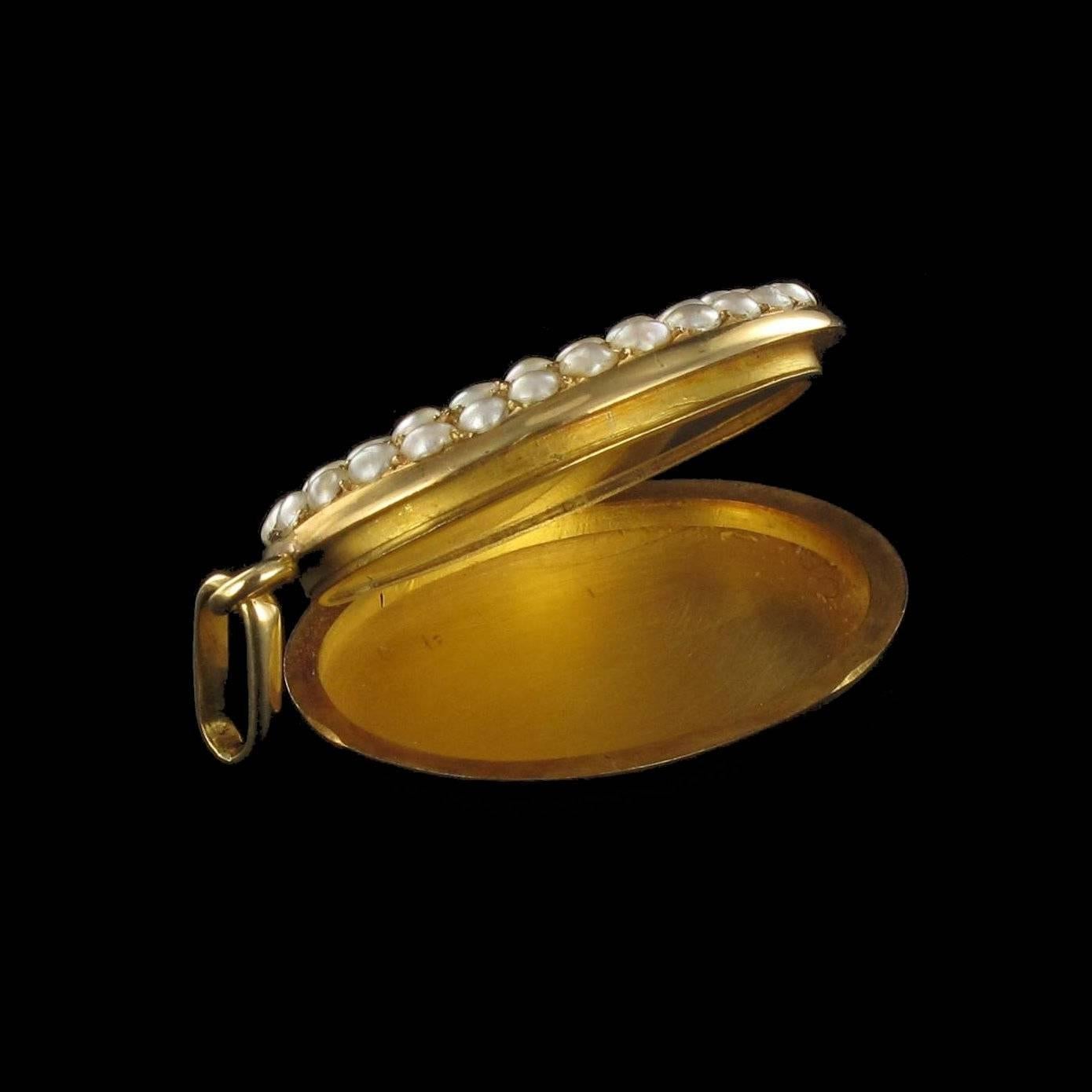 Women's French Antique Fine Pearl Gold Locket Pendant Medallion 