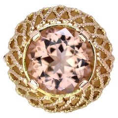 Anello retrò francese degli anni '60 con Morganite da 5,42 carati in oro rosa 18 carati