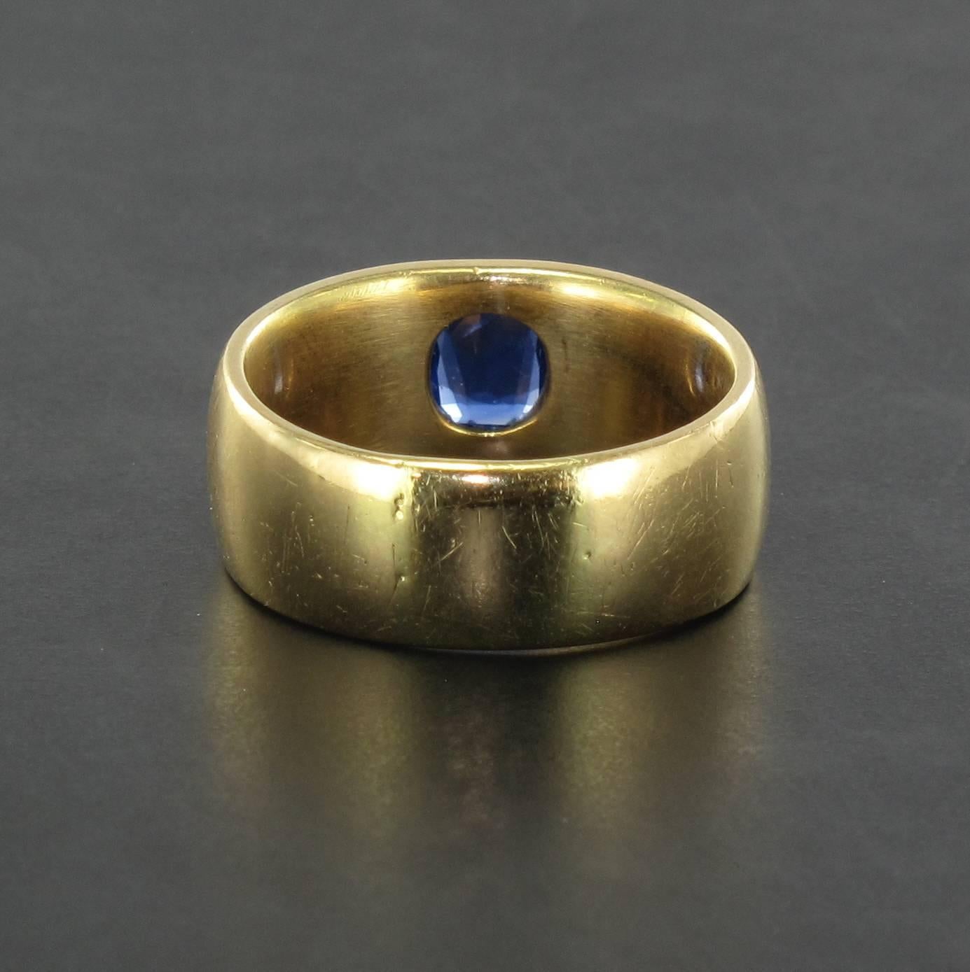 Women's or Men's Sapphire Gold Band Ring