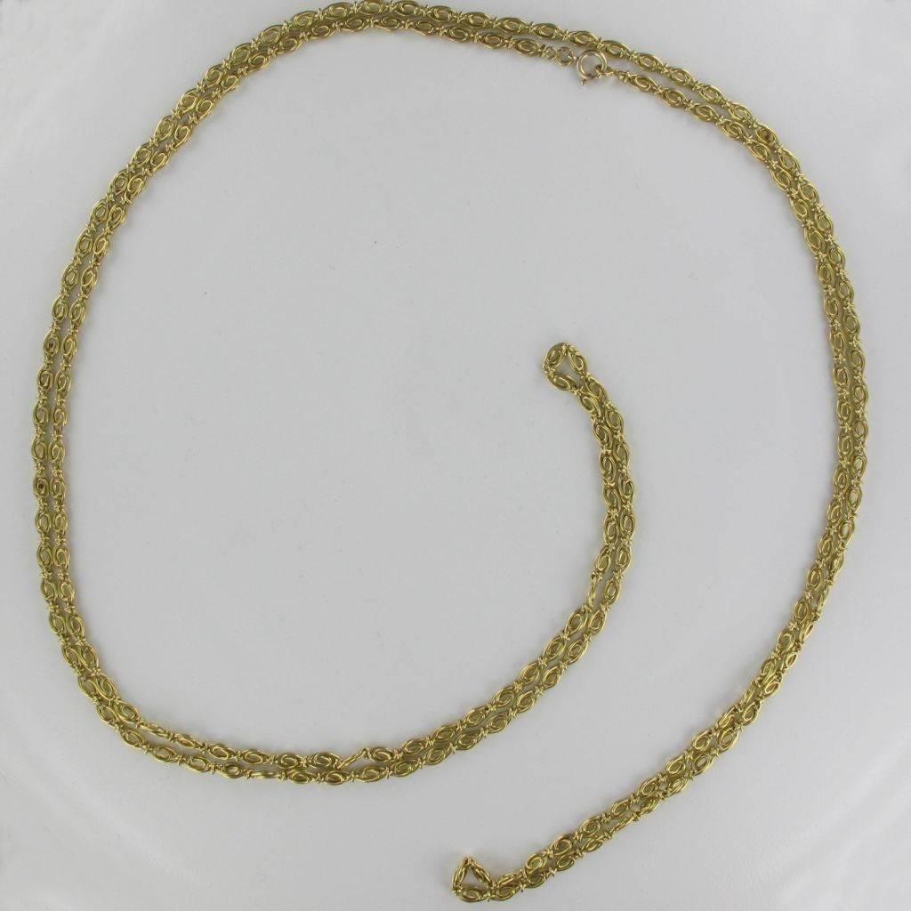 French 19th Century 18 carats Yellow Gold Long Chain Necklace In New Condition In Poitiers, FR