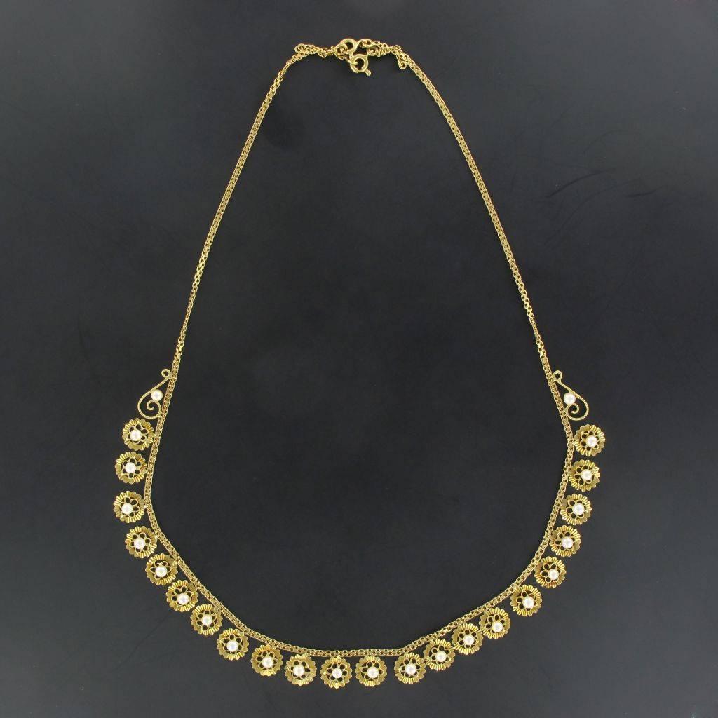Women's 1960s Cultured White Pearl Gold Necklace