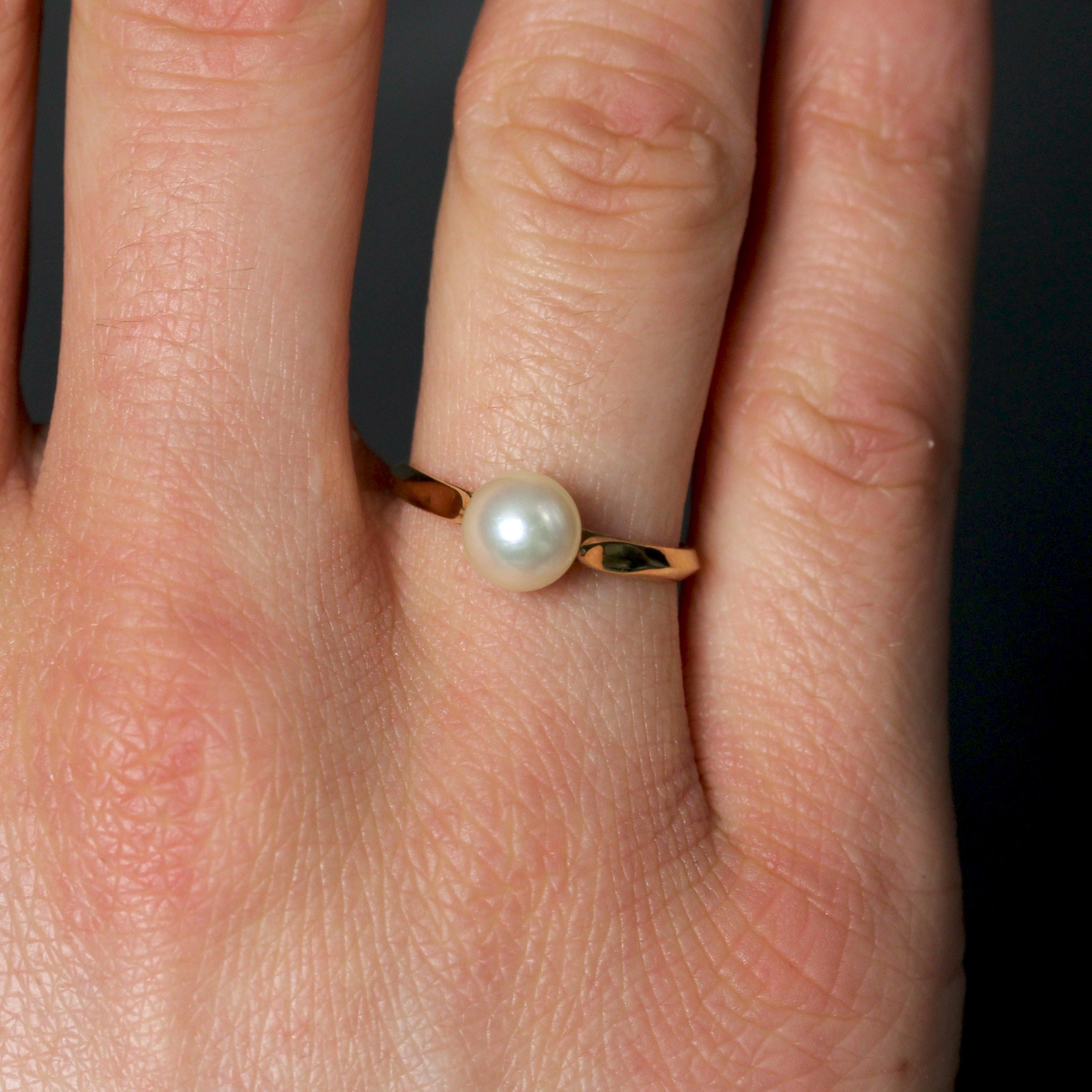 Französischer Solitär-Ring aus 18 Karat Gelbgold mit Zuchtperlen und Zuchtperlen, 20. Jahrhundert Damen im Angebot