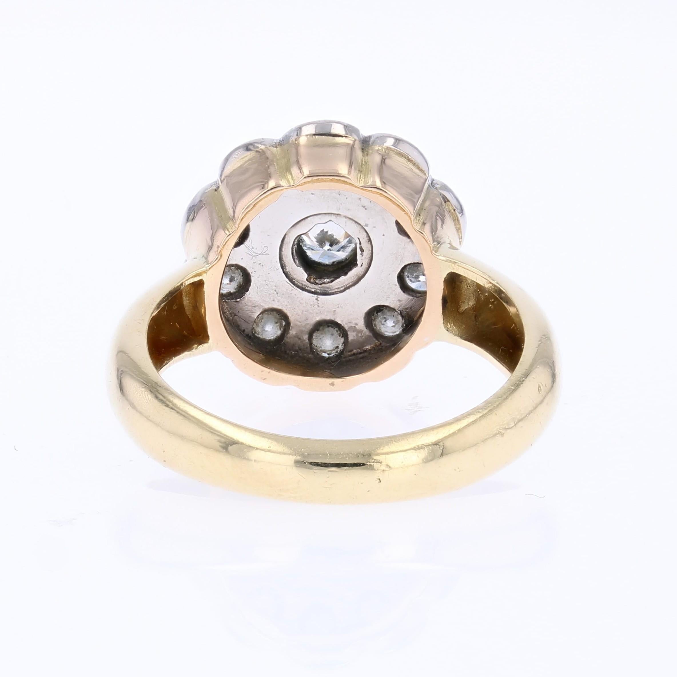 Modern Diamonds Bague marguerite en or jaune blanc 18 carats en vente 10